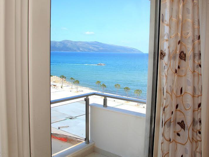 Martin Apartment Vlorë Extérieur photo