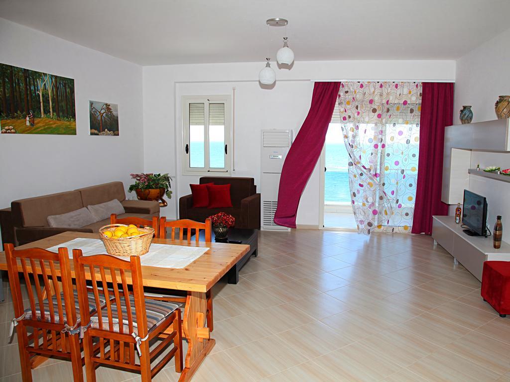 Martin Apartment Vlorë Extérieur photo